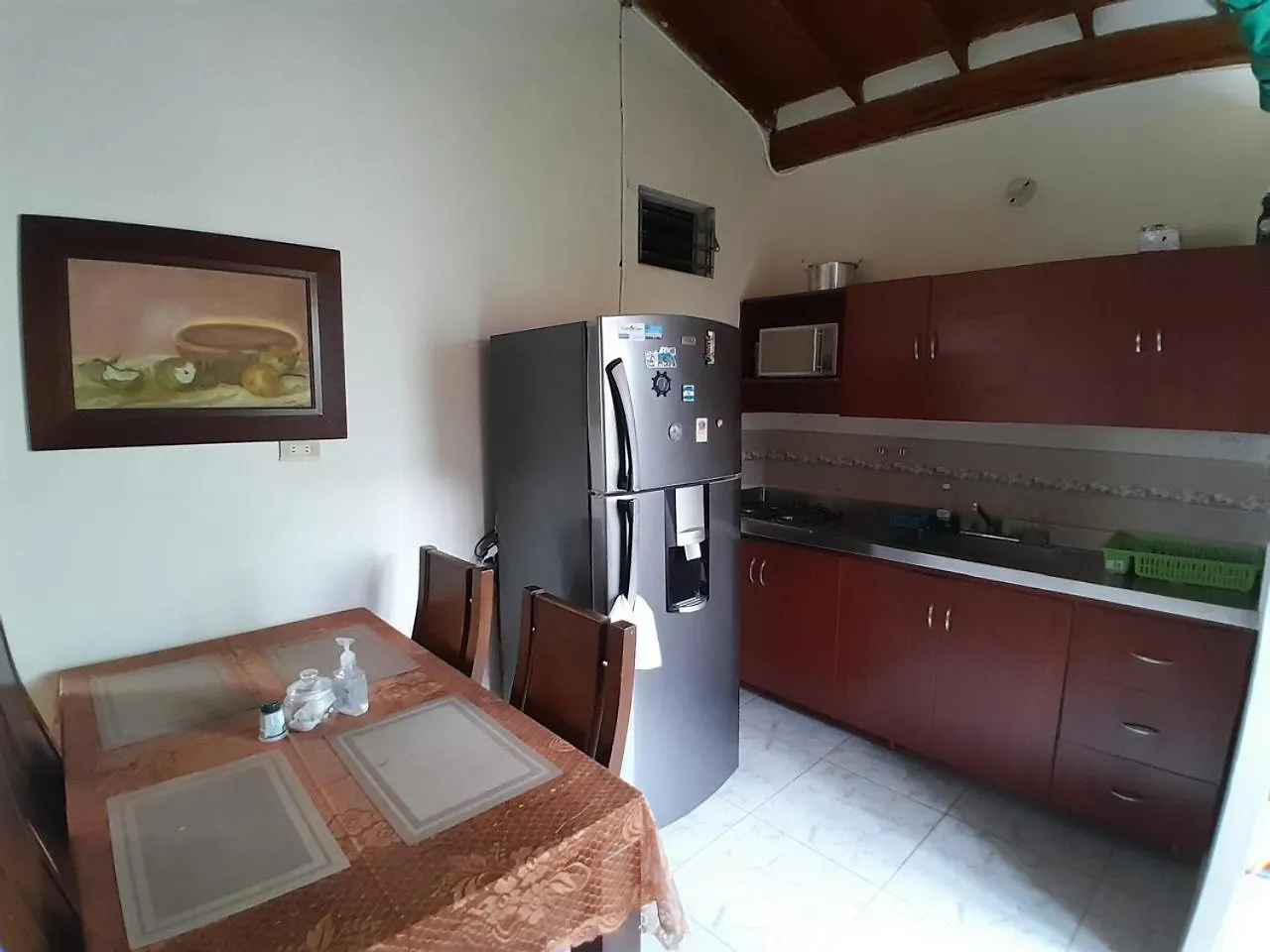 Manila Private Room #2 In Shared Apartment Medellín Colombie
